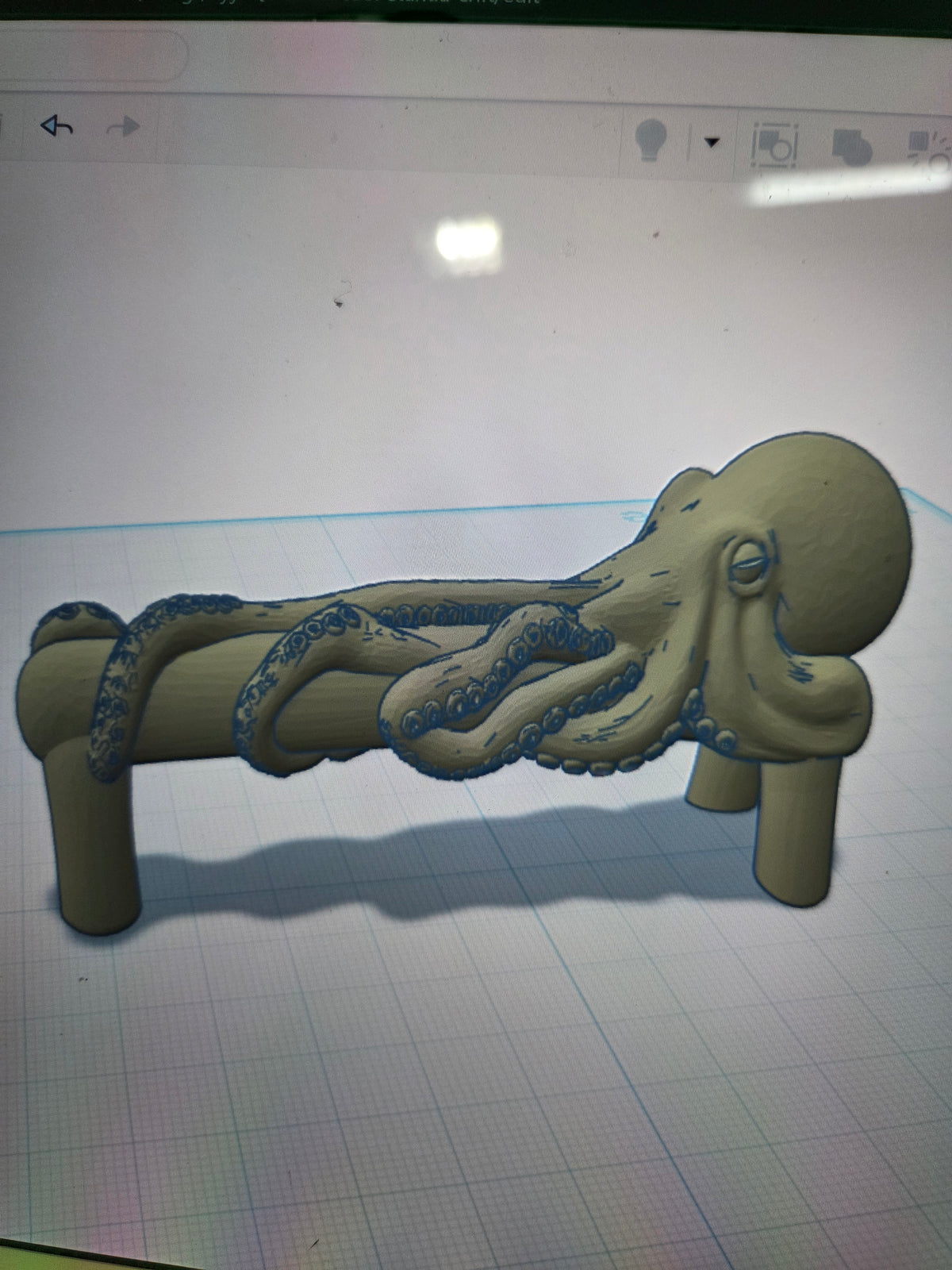 Octopus handle