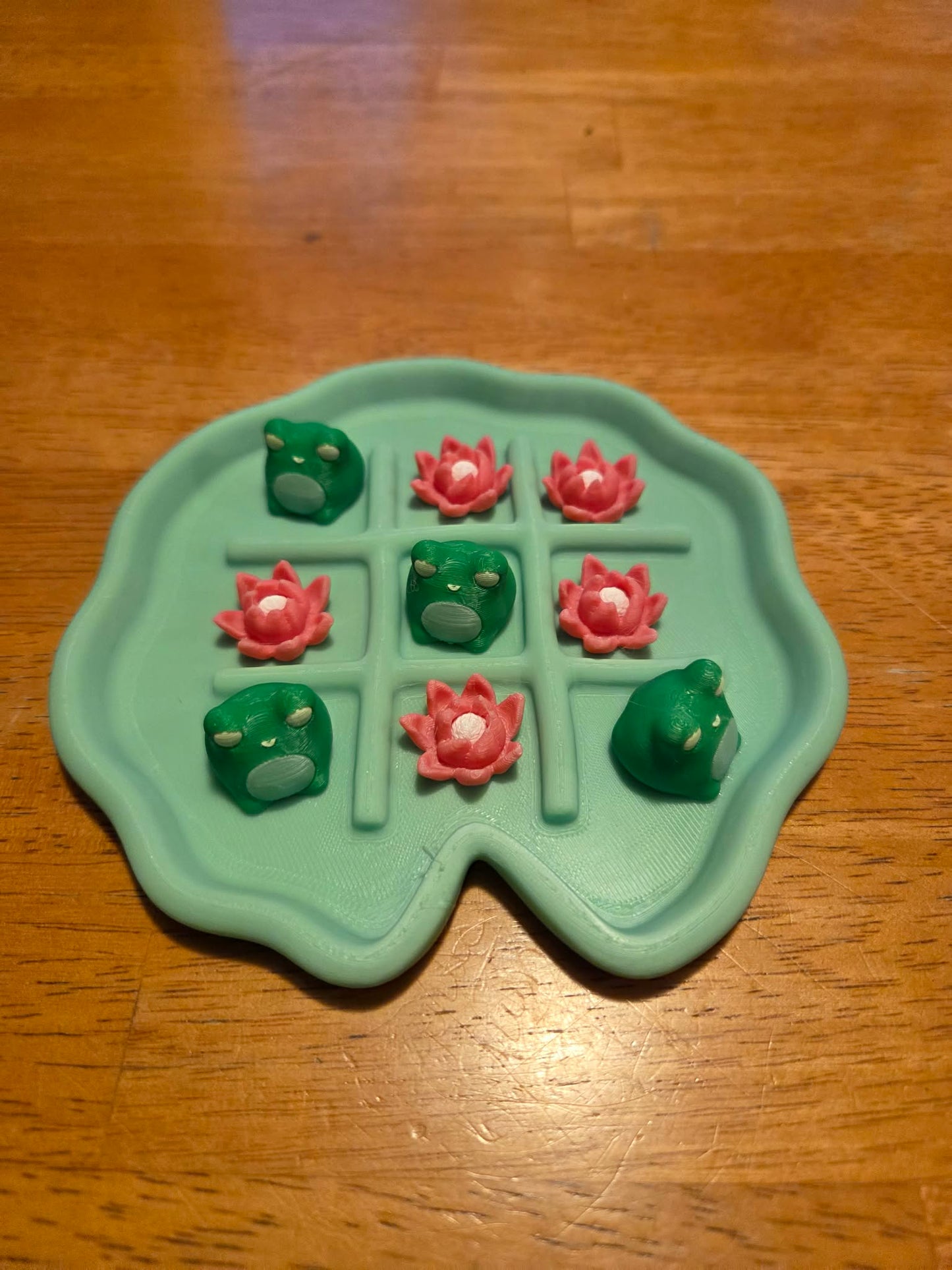 Tic tac toe ribbit