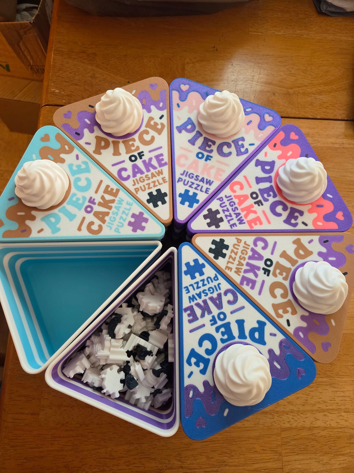 Cake puzzle with container