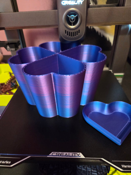 Heart organizer w lids